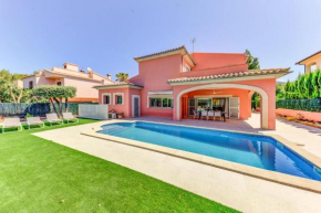 Deluxe Mallorca Villa Upmarket Location Maria Bonaire I 4 Bedrooms I Close To The beach Alcudia